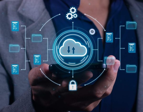 vertical-photo-of-a-man-employs-cloud-based-comput-2024-12-06-14-25-39-utc.jpg